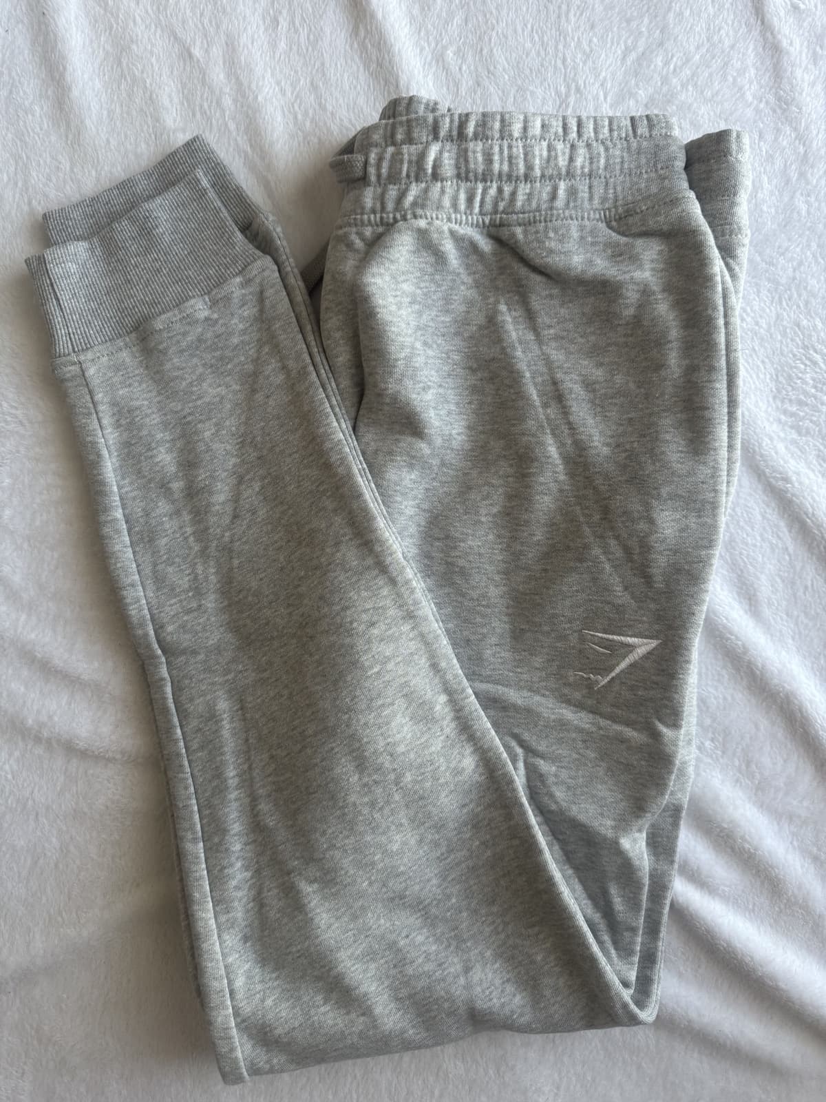 Crest Joggers Gris